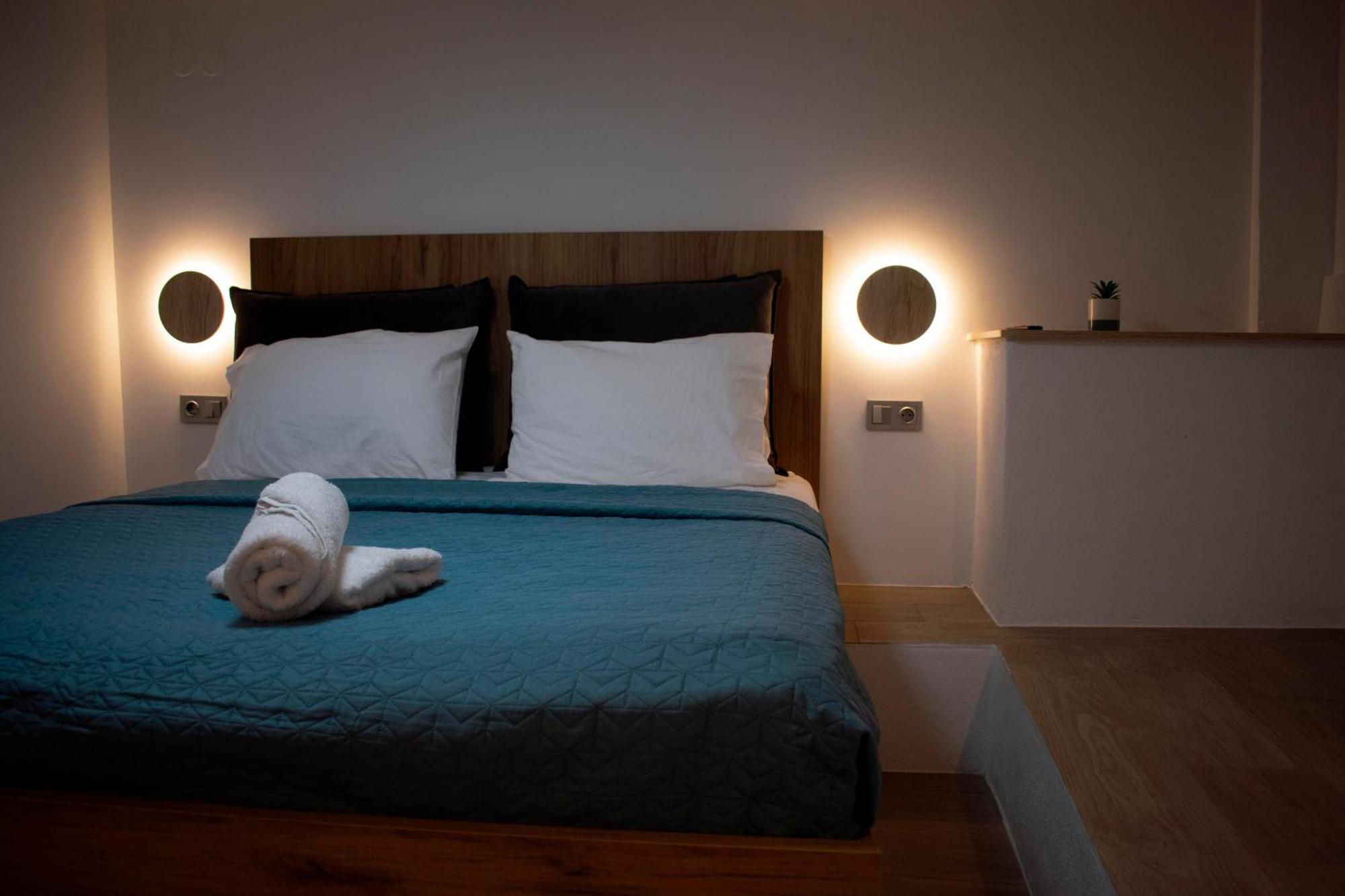 City Center Loft With Private Parking Kavála Luaran gambar