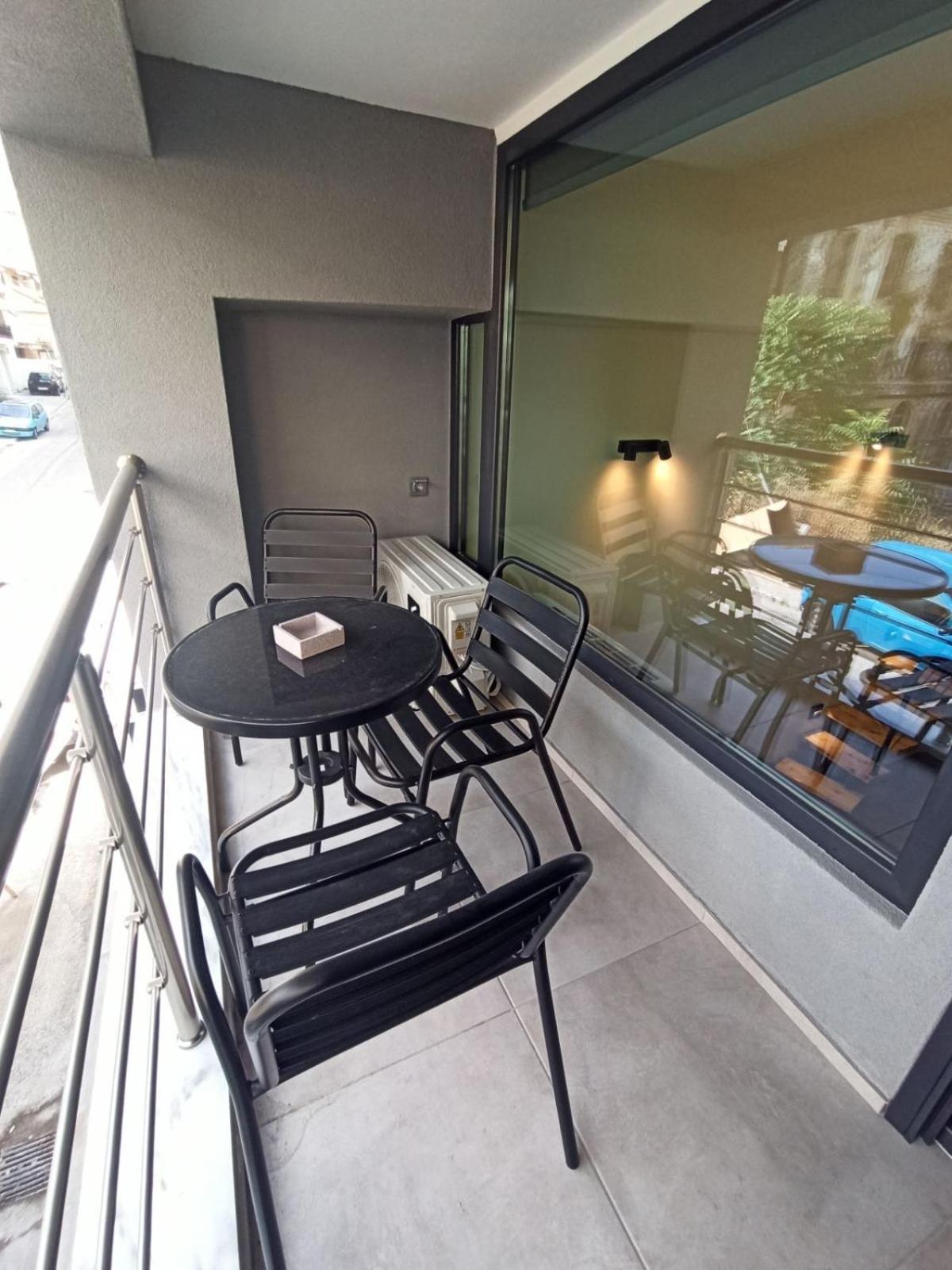 City Center Loft With Private Parking Kavála Luaran gambar
