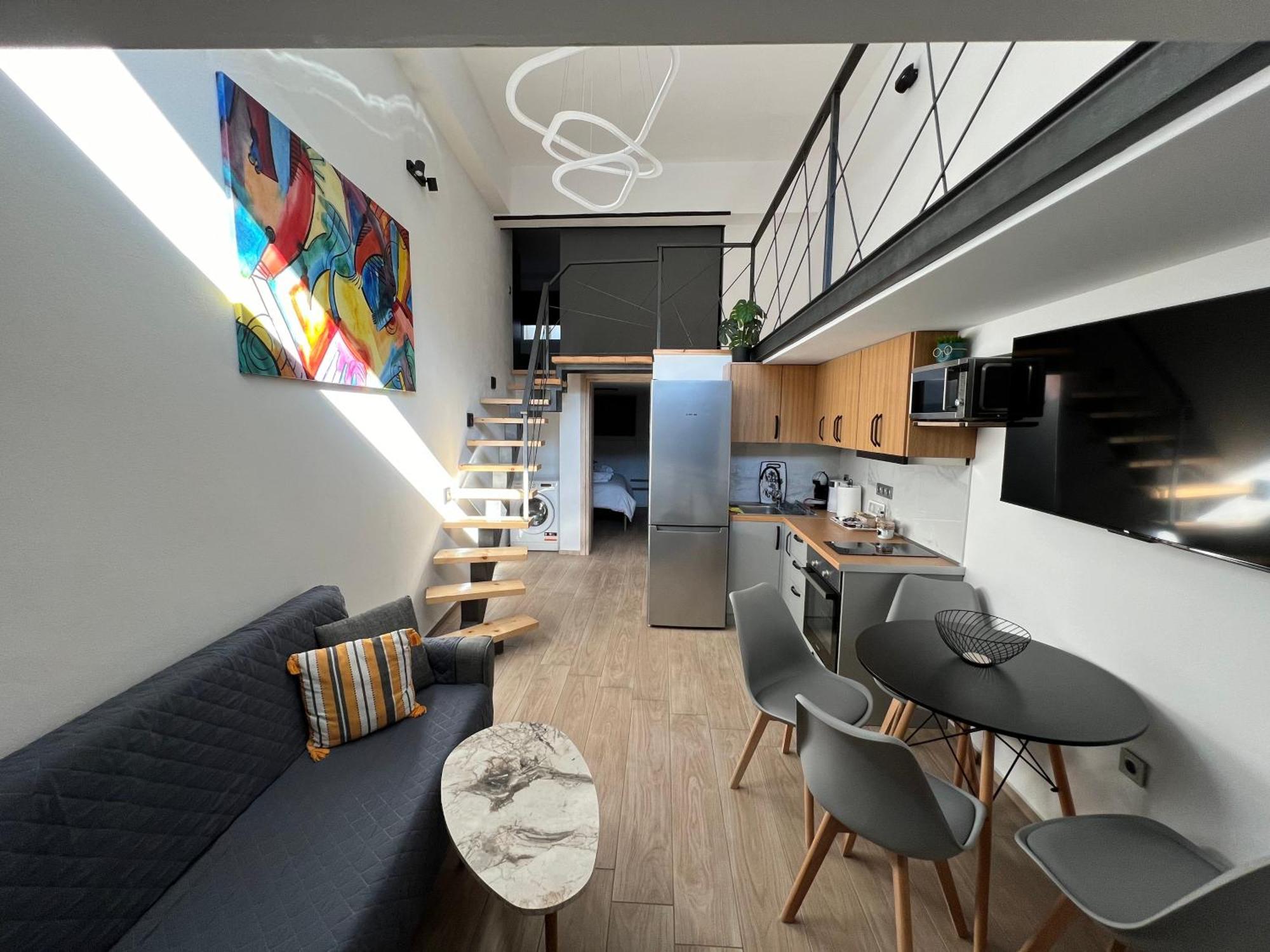 City Center Loft With Private Parking Kavála Luaran gambar