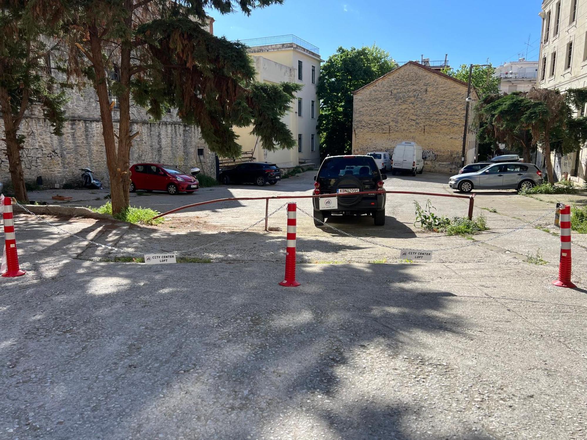 City Center Loft With Private Parking Kavála Luaran gambar