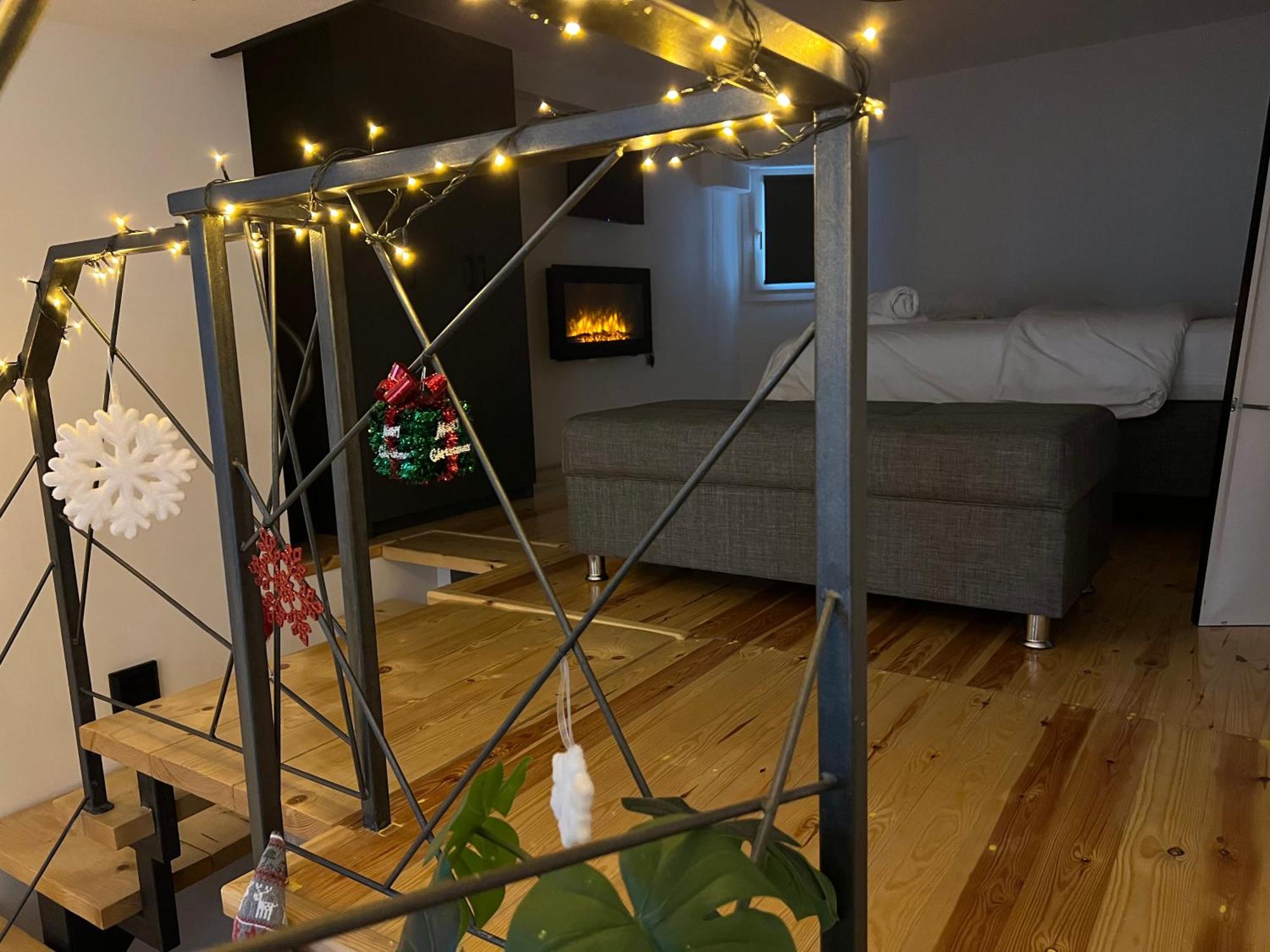 City Center Loft With Private Parking Kavála Luaran gambar